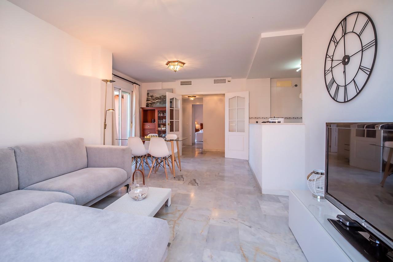 Los Hidalgos Penthouse Манільва Екстер'єр фото